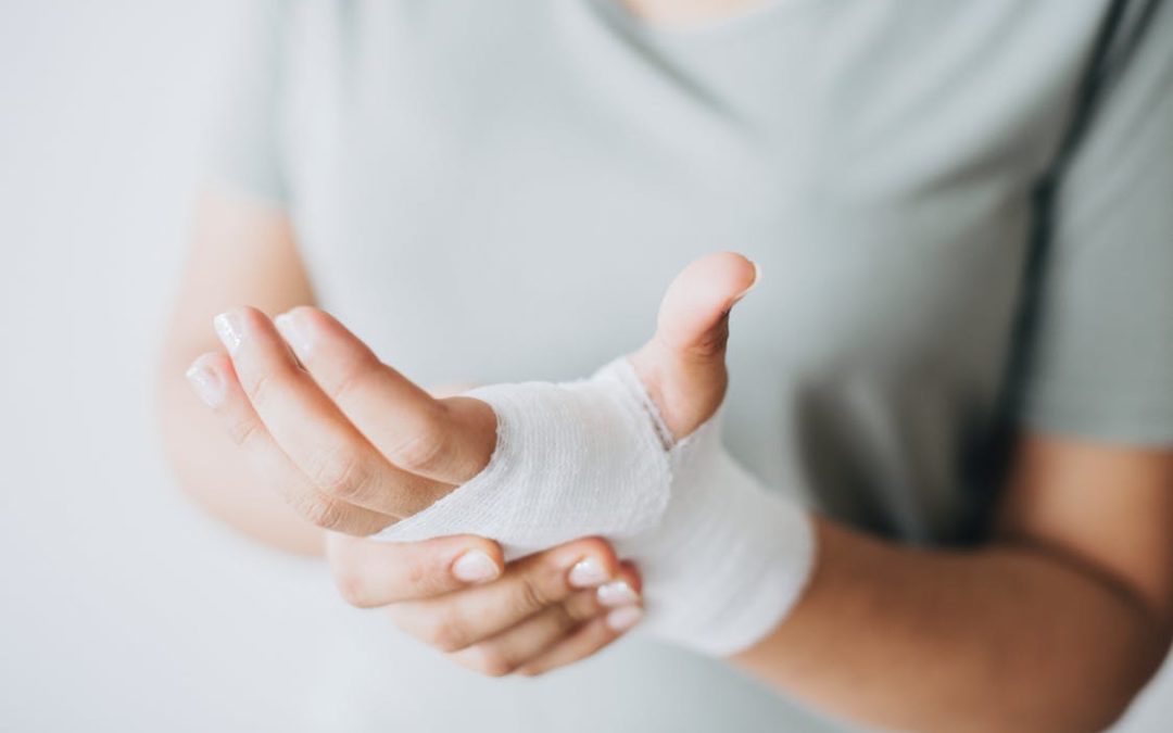 What to Do If You Suffer a Serious Injury at Someone’s Home